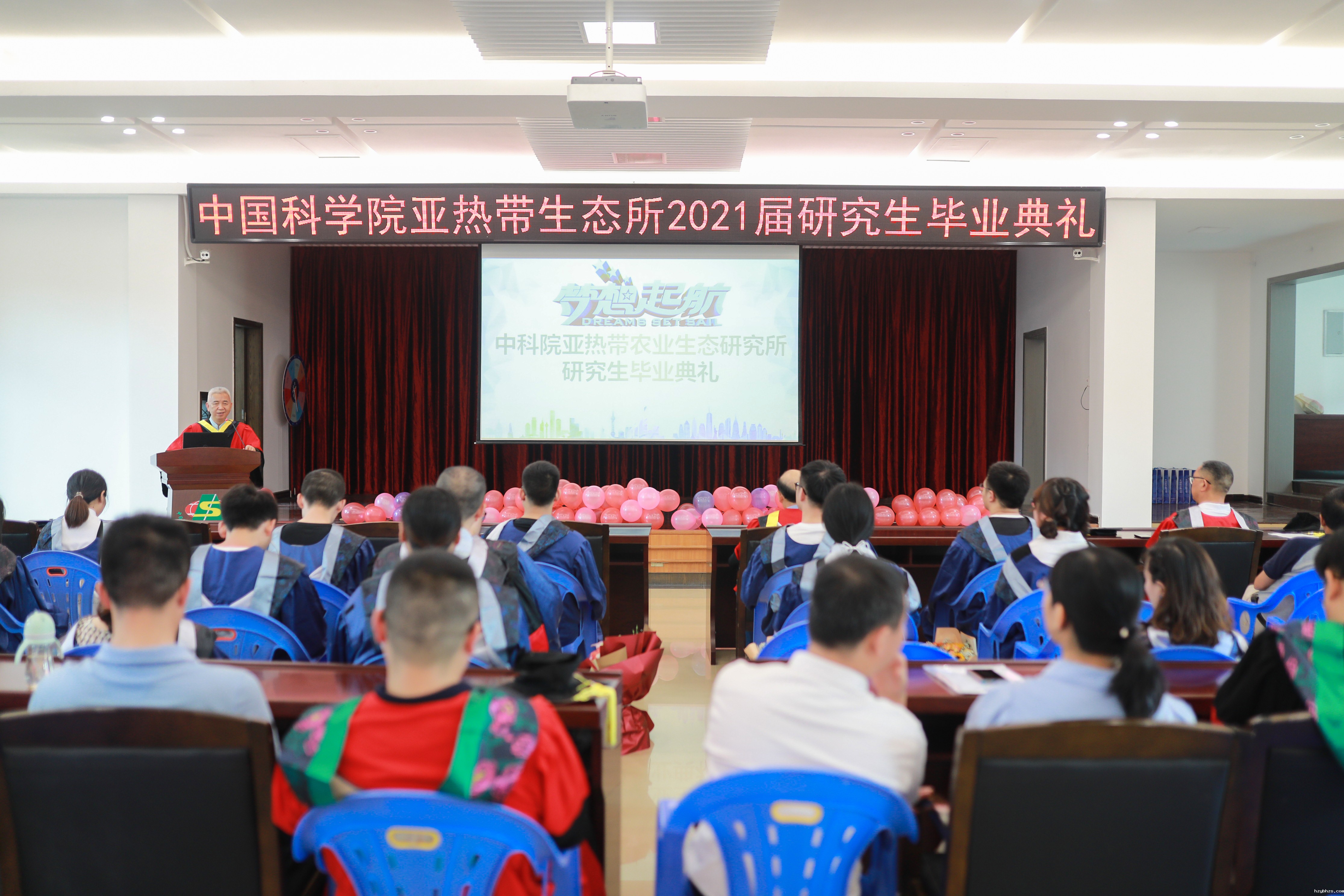 2021届研究生毕业典礼（韩萌萌摄）